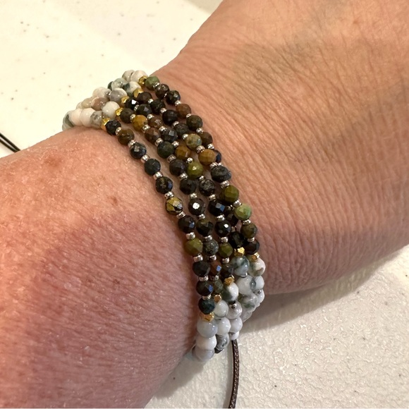 Boho Bracelet multi-stone 5 strand w/ sliding adjustable closure -Genuine stones - Picture 4 of 15